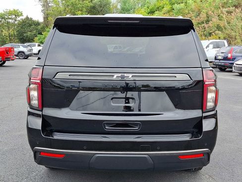 Used 2022 Chevrolet Tahoe Z71 w/ Luxury Package image 6