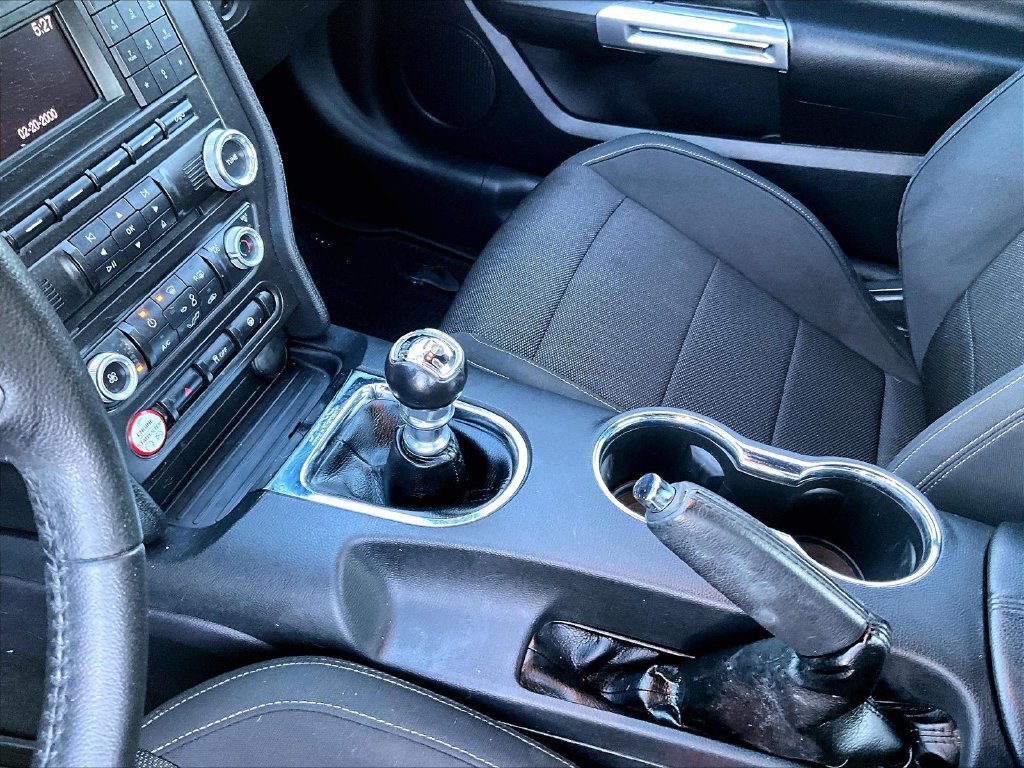 Used 2015 Ford Mustang Coupe RWD image 20