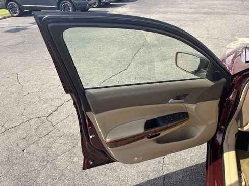 Used 2009 Honda Accord EX-L image 21