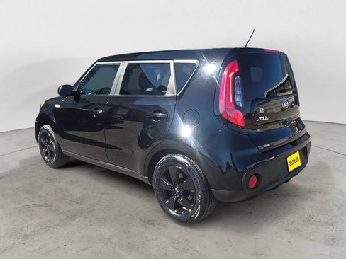 Used 2019 Kia Soul FWD image 7