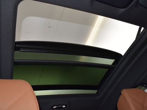 New 2026 BMW X6 xDrive40i w/ Climate Comfort Package image 26