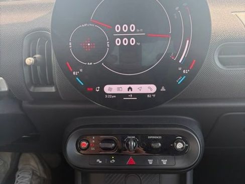 Used 2025 MINI Cooper S FWD image 41