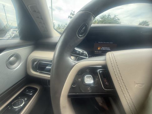 Used 2020 Lincoln Aviator Reserve w/ Equipment Group 202A AWD/4WD image 23