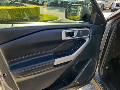 Used 2023 Ford Explorer XLT w/ Equipment Group 202A image 23