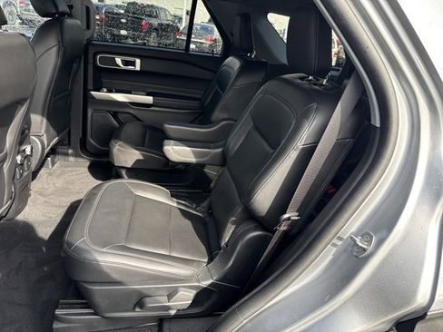 Certified 2023 Ford Explorer XLT w/ Equipment Group 202A AWD/4WD image 14