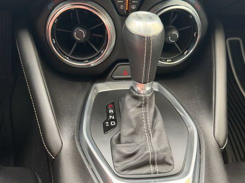 Used 2017 Chevrolet Camaro SS RWD image 27