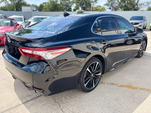 Used 2018 Toyota Camry XSE w/ Audio Package FWD image 5