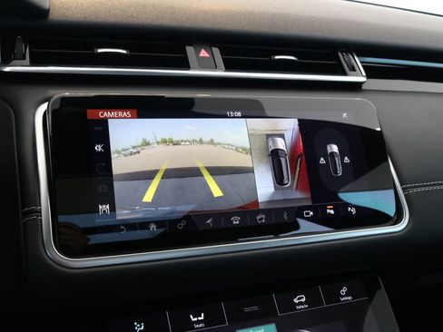 Used 2019 Land Rover Range Rover Velar R-Dynamic HSE AWD/4WD image 17