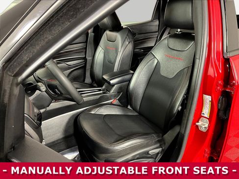 Used 2023 Jeep Compass Trailhawk AWD/4WD image 21