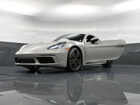 New 2025 Porsche 718 Cayman image 35