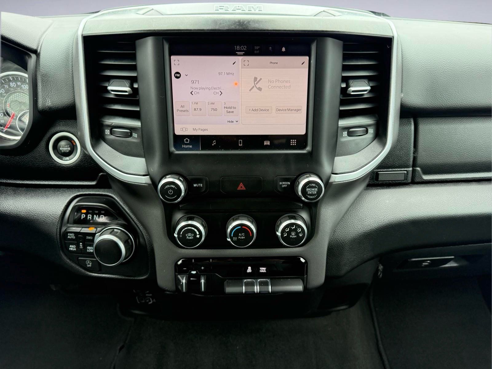 Used 2022 RAM 1500 Big Horn AWD/4WD image 22