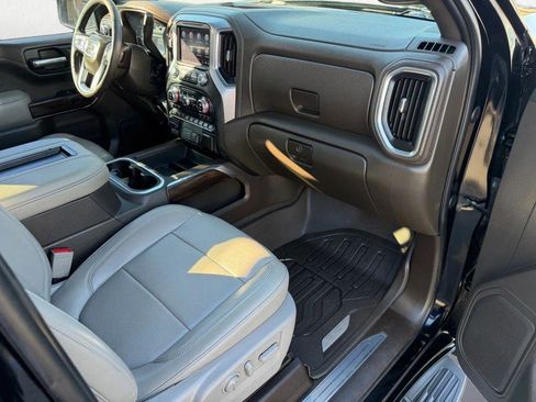 Used 2019 GMC Sierra 1500 SLT image 28