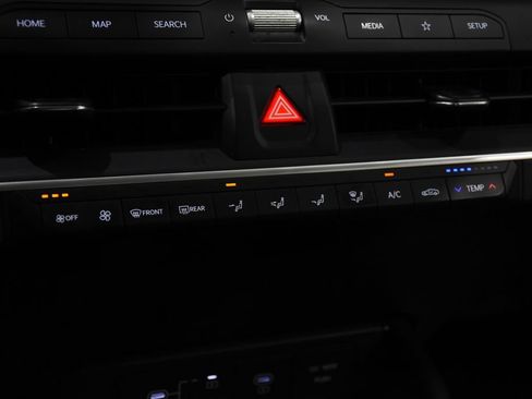 Used 2025 Kia K4 FWD image 22