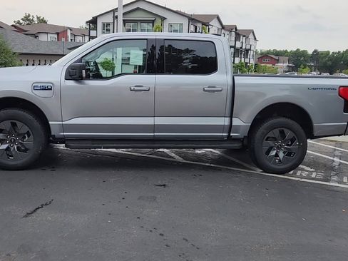 New 2025 Ford F150 Lightning Flash image 3