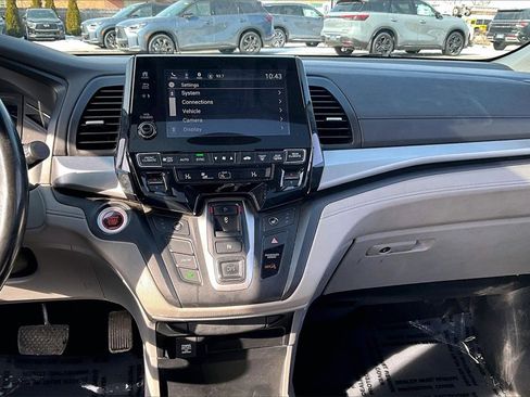 Used 2018 Honda Odyssey EX-L image 19
