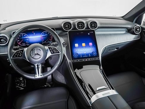 Certified 2026 Mercedes-Benz GLC 300 image 18