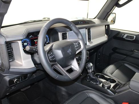 New 2026 Ford Bronco Outer Banks AWD/4WD image 23
