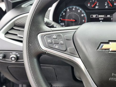 Used 2022 Chevrolet Malibu LT image 26