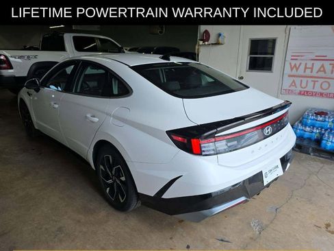 Used 2024 Hyundai Sonata SEL FWD image 3