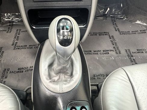 Used 2004 Porsche Boxster image 28