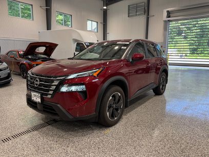 Used 2024 Nissan Rogue SV w/ SV Premium Package