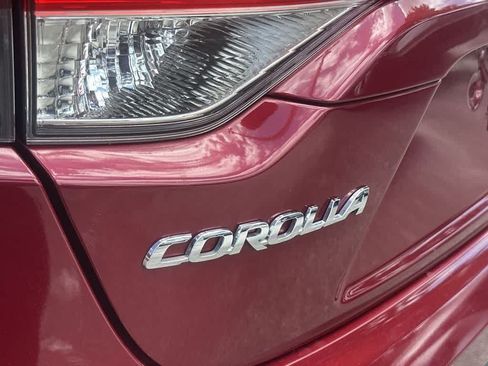 Used 2023 Toyota Corolla LE FWD image 11