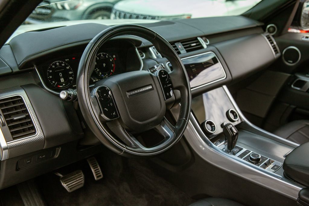 Used 2018 Land Rover Range Rover Sport Supercharged AWD/4WD image 10