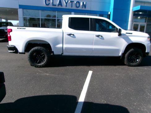 New 2026 Chevrolet Silverado 1500 Custom Trail Boss w/ Dark Appearance Package image 3