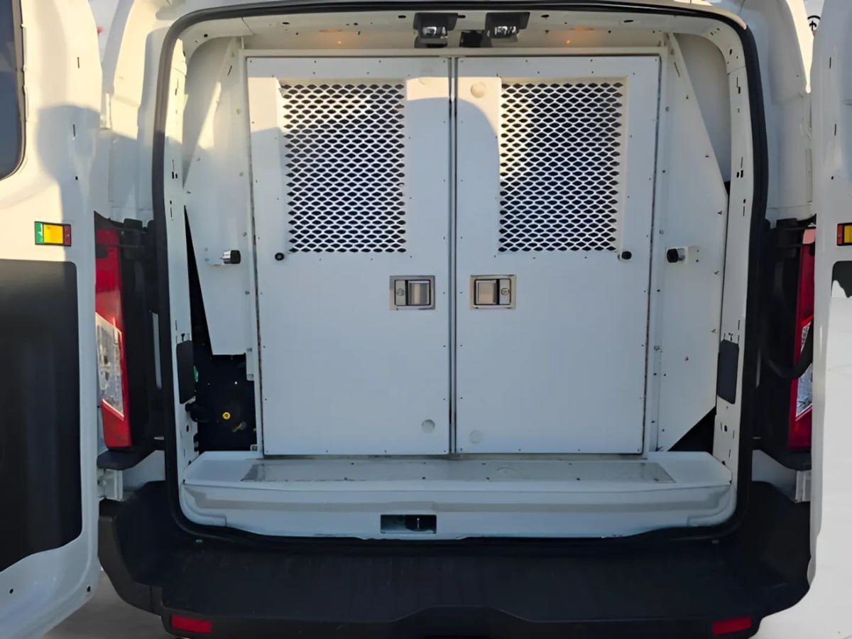 Used 2016 Ford Transit 350 148 Low Roof RWD image 38