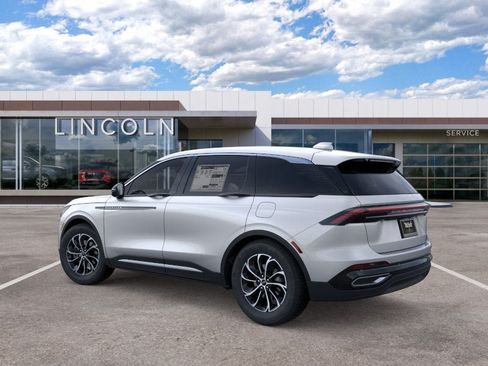 New 2026 Lincoln Nautilus Premier AWD/4WD image 5