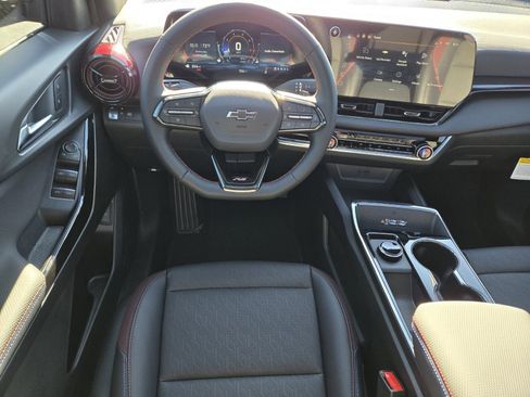 New 2026 Chevrolet Equinox RS image 10