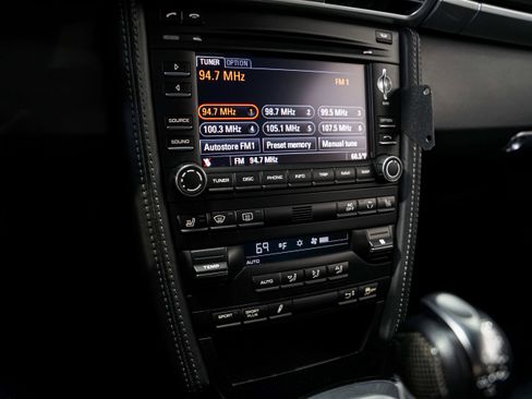 Used 2012 Porsche 911 Turbo S image 15