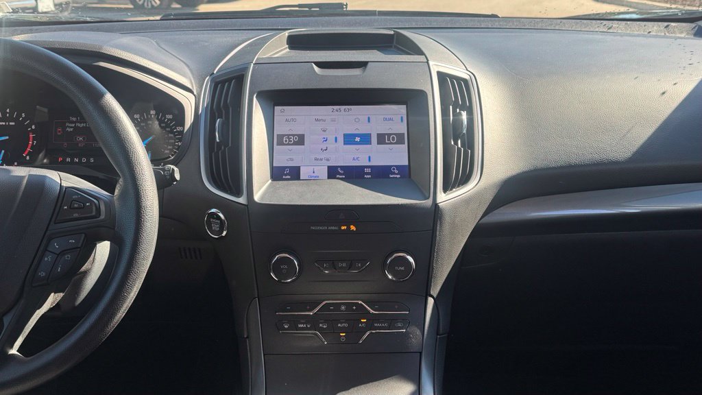 Used 2020 Ford Edge SE FWD image 11