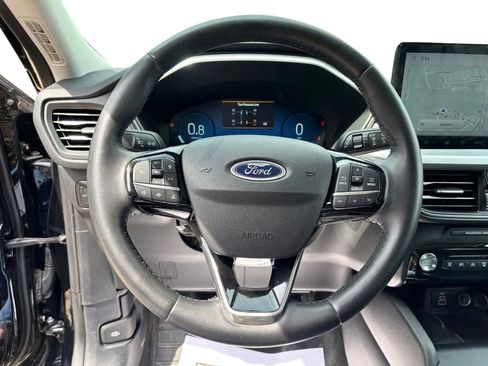 Used 2024 Ford Escape Platinum AWD/4WD image 13