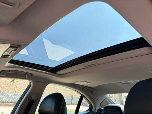 Used 2007 Lexus LS 460 RWD image 17