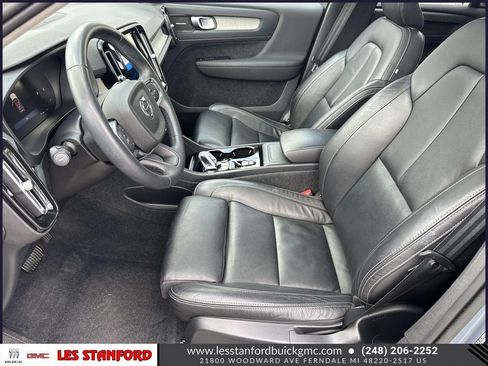 Used 2023 Volvo XC40 B5 Ultimate w/ Climate Package AWD/4WD image 20