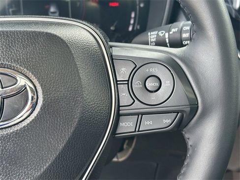 Certified 2025 Toyota Corolla Cross XLE w/ Convenience Package image 14