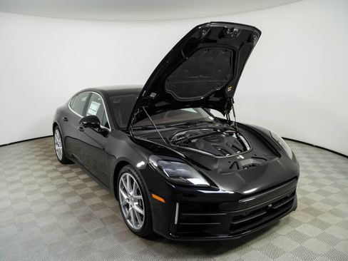 New 2026 Porsche Panamera 4 AWD/4WD image 35