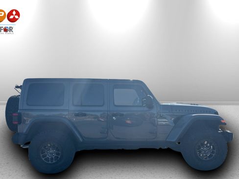 Used 2022 Jeep Wrangler Unlimited Rubicon w/ Xtreme Recon 35" Tire Package image 6