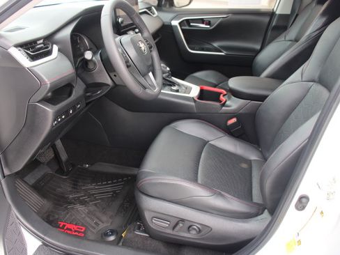 Certified 2023 Toyota RAV4 TRD Off-Road w/ TRD Off-Road Weather Package AWD/4WD image 11