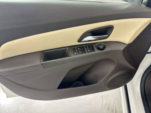 Used 2013 Chevrolet Cruze LT w/ RS Package FWD image 19