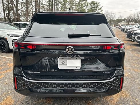 New 2026 Volkswagen Tiguan SEL R-Line image 6