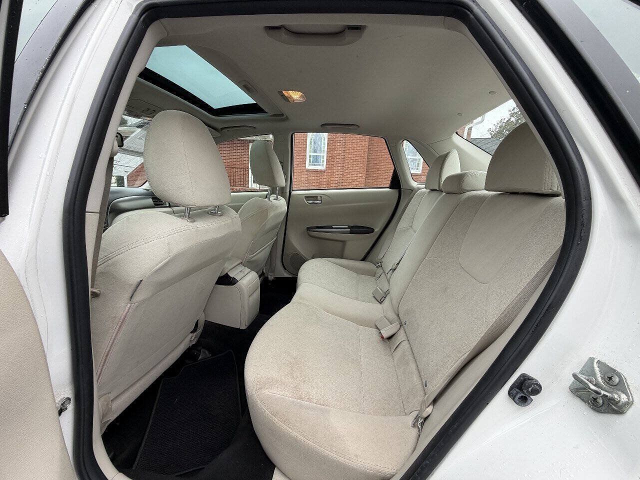 Used 2011 Subaru Impreza 2.5i Premium w/ PWR Moonroof Value Pkg AWD/4WD image 13