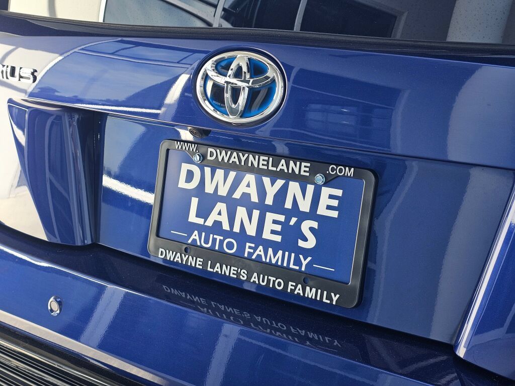 Used 2018 Toyota Prius Four Touring w/ Appearance Package FWD image 14