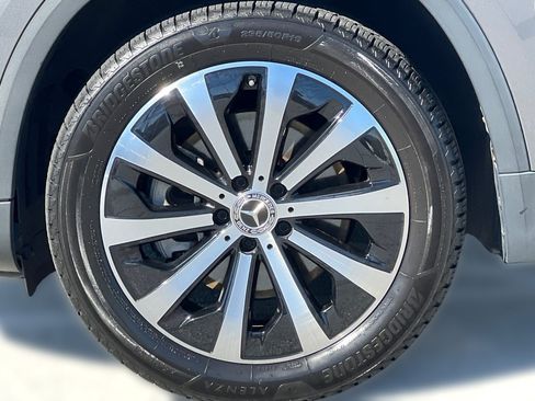 Used 2023 Mercedes-Benz GLA 250 4MATIC image 12