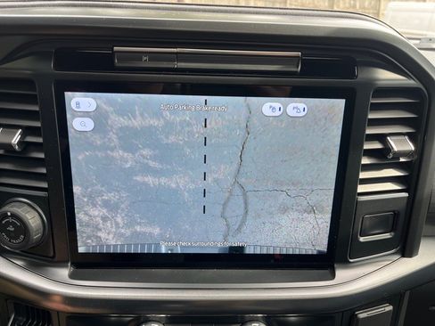 Used 2025 Ford F150 Lariat w/ Equipment Group 502A High AWD/4WD image 27