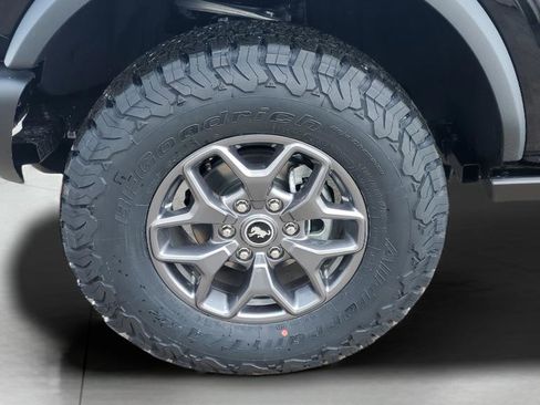 New 2025 Ford Bronco Badlands AWD/4WD image 11