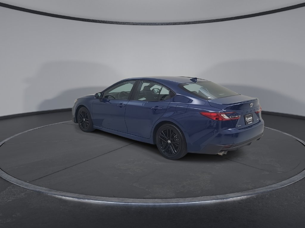 Used 2025 Toyota Camry SE FWD image 13
