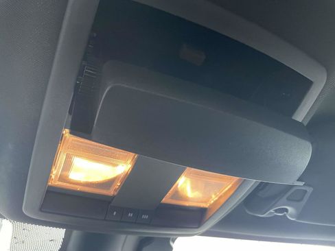 Used 2023 Dodge Challenger GT w/ Plus Package image 18