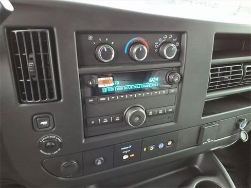New 2025 Chevrolet Express 3500 w/ Power Convenience Package image 13